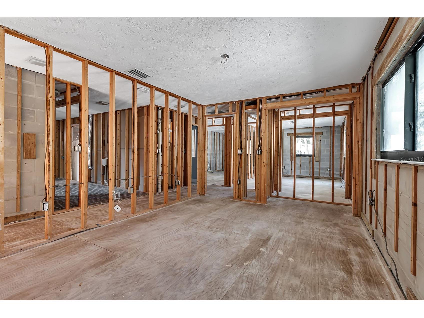 1040 Sylvan Drive Sarasota FL 34234 - WHITAKER BAYOU A4687776 image21