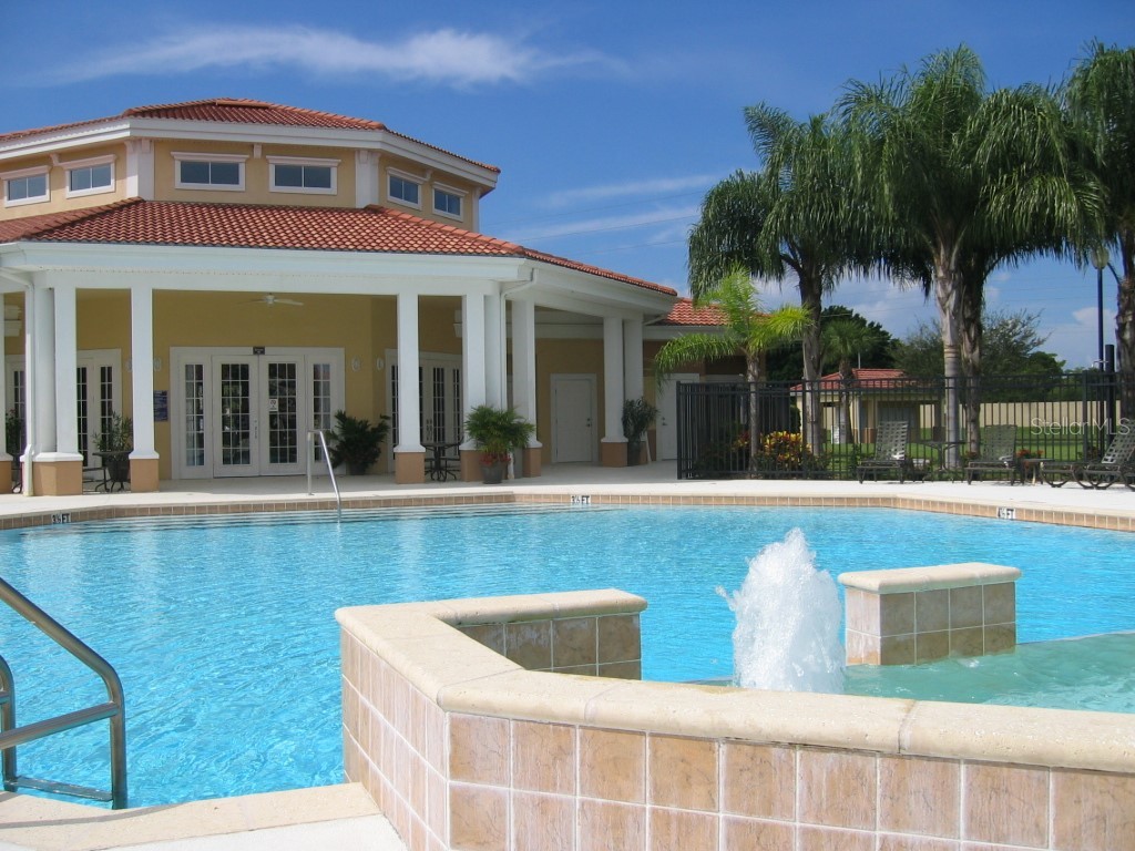 1040 Villagio Circle #201 Sarasota FL 34237 A4680583 image13