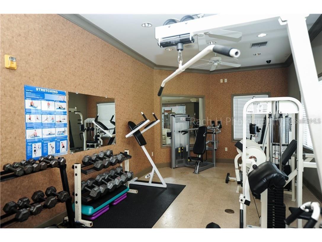 1040 Villagio Circle #201 Sarasota FL 34237 A4680583 image16