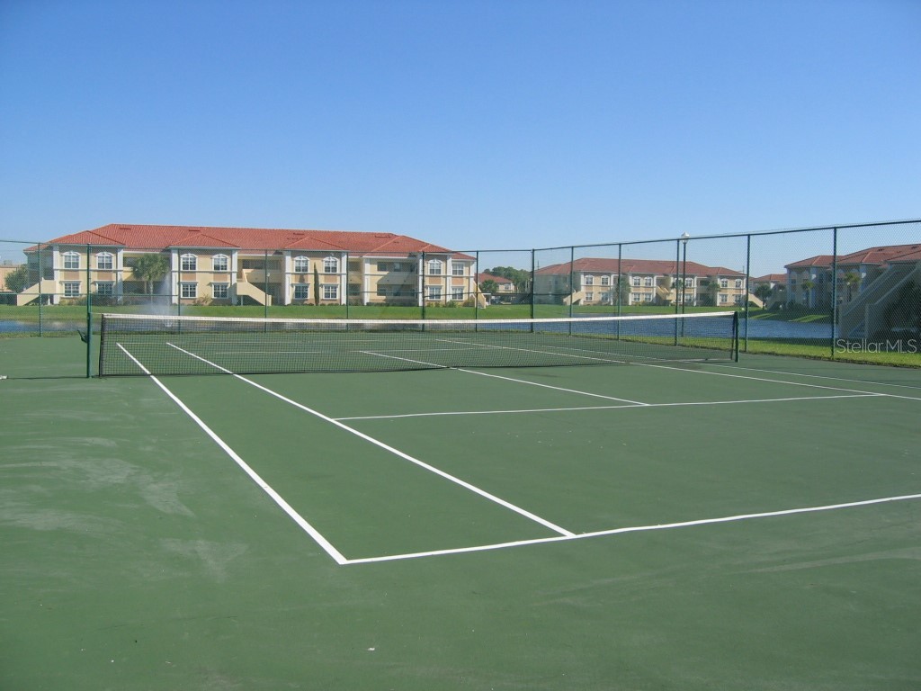 1040 Villagio Circle #201 Sarasota FL 34237 A4680583 image17