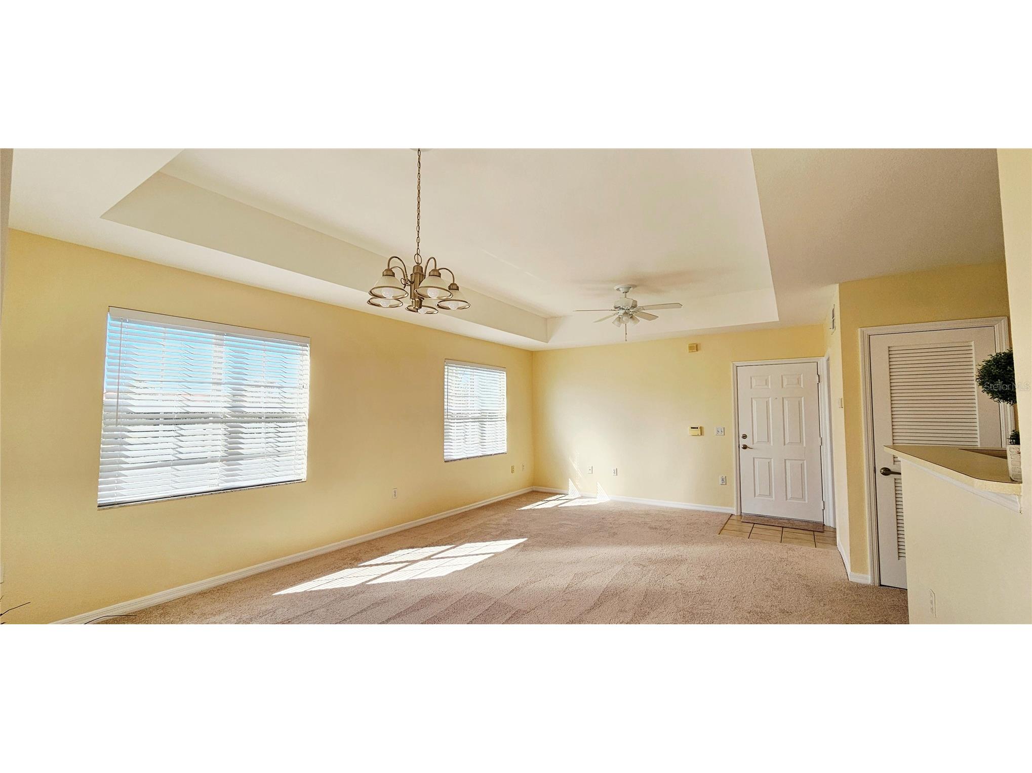 1040 Villagio Circle #201 Sarasota FL 34237 A4680583 image4