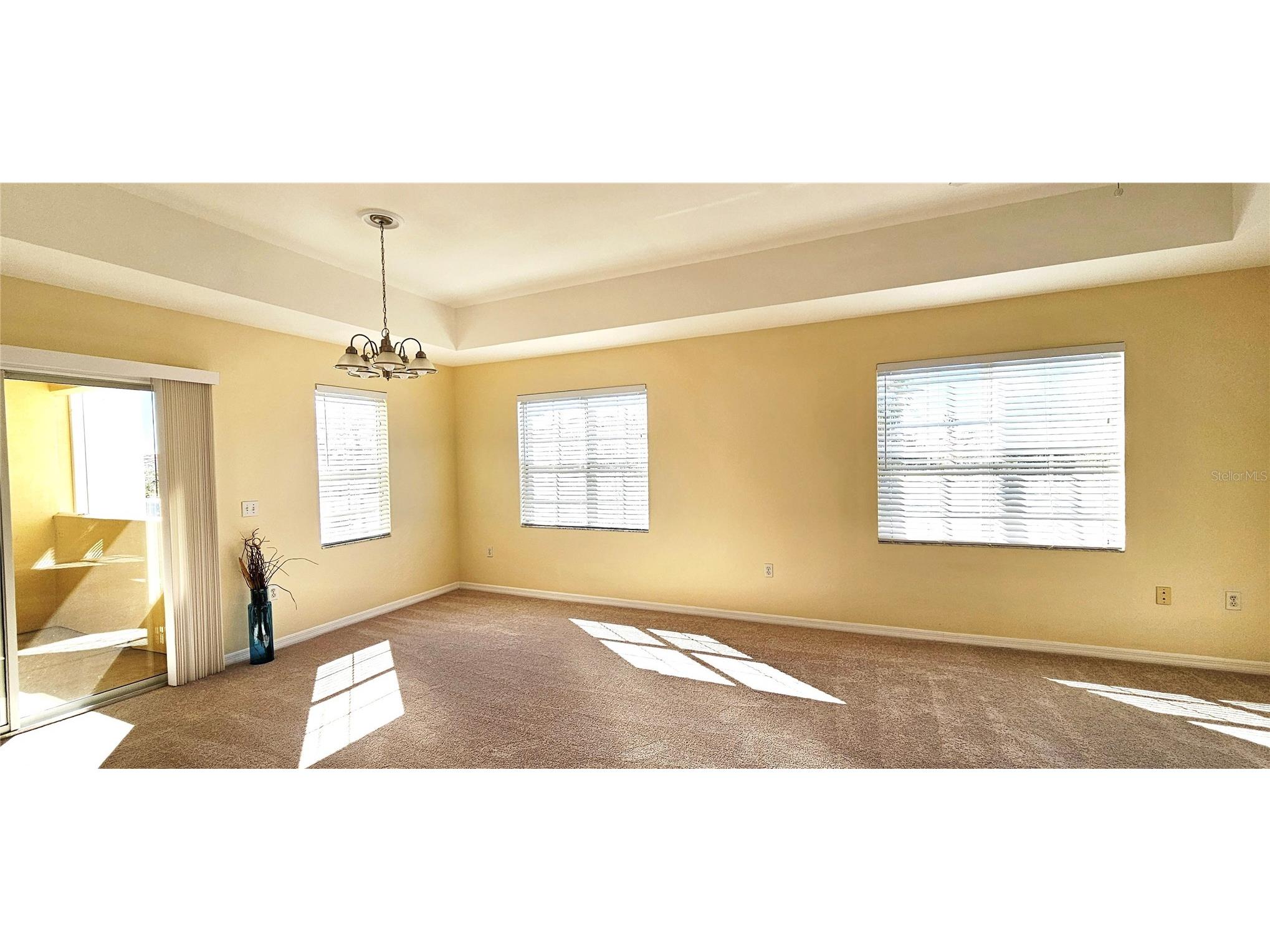 1040 Villagio Circle #201 Sarasota FL 34237 A4680583 image5