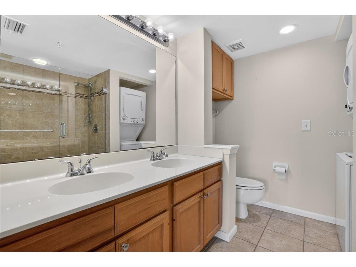 1040 Wexford Boulevard #1040 Venice FL 34293 A4693323 image18