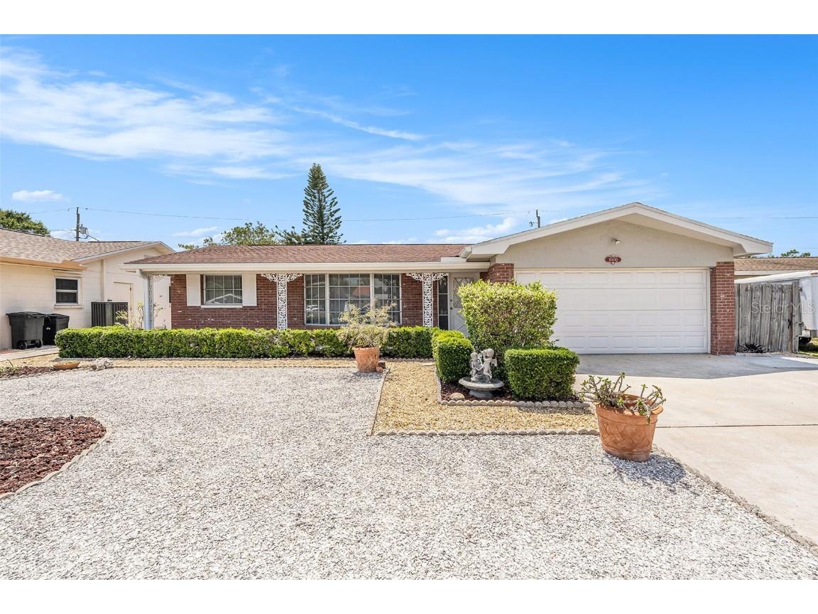 10400 112th Way Largo FL 33778 TB8388944 image1