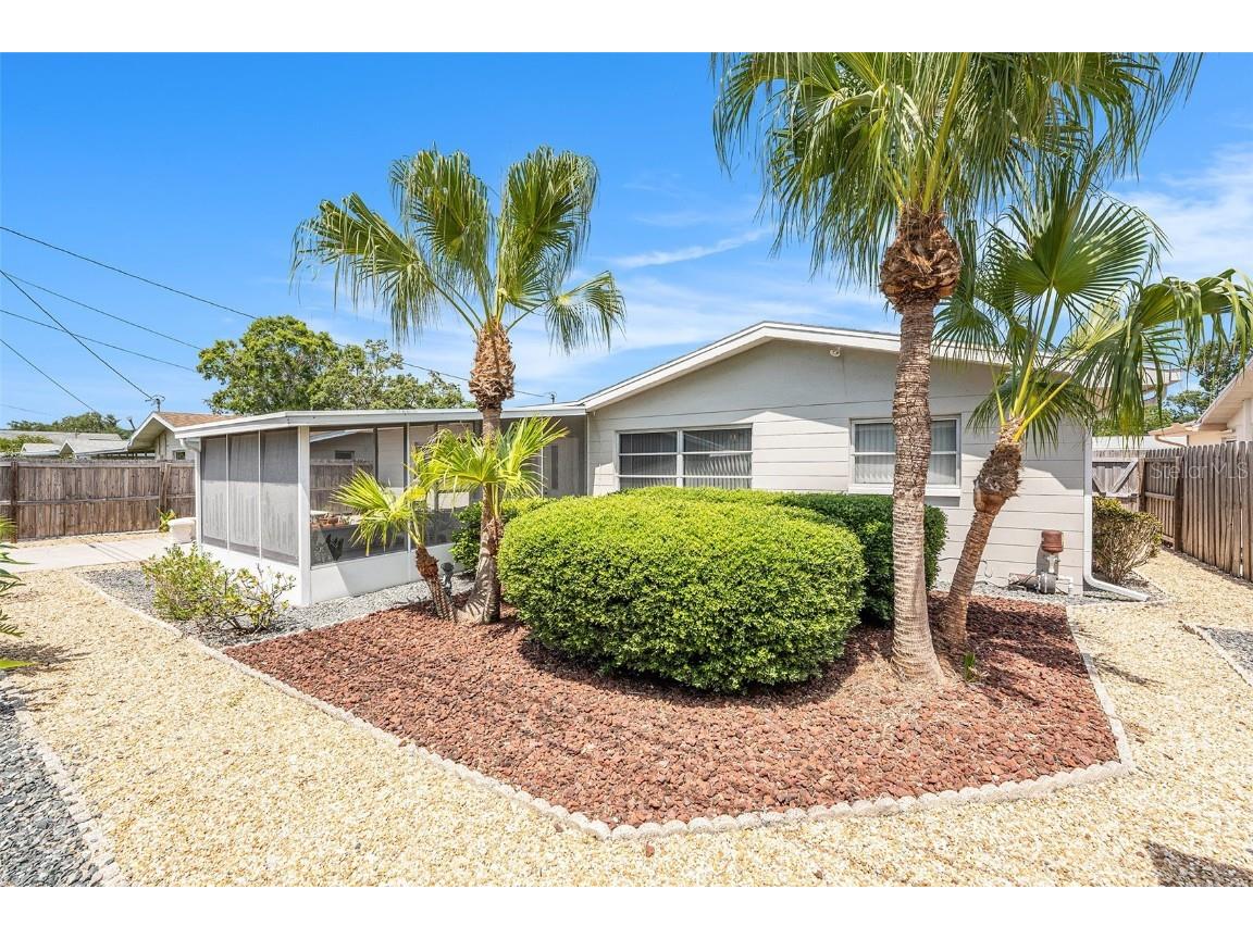 10400 112th Way Largo FL 33778 TB8388944 image25