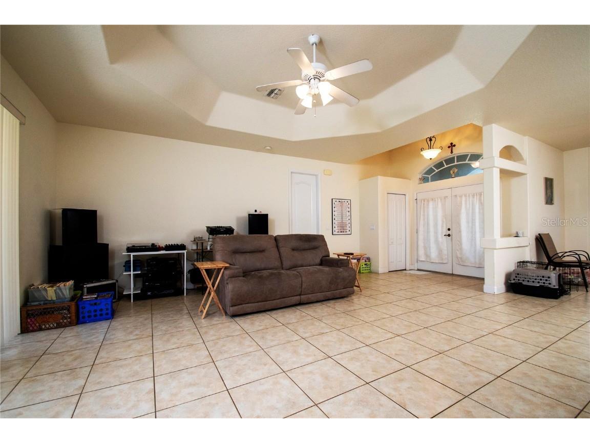 10400 Golden Avenue Weeki Wachee FL 34613 TB8366303 image4