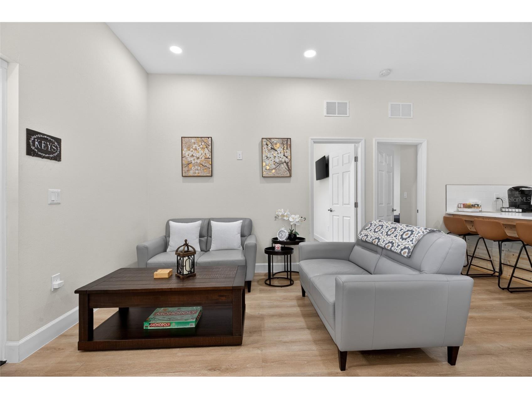 10402 N Pawnee Avenue Tampa FL 33617 TB8511255 image36