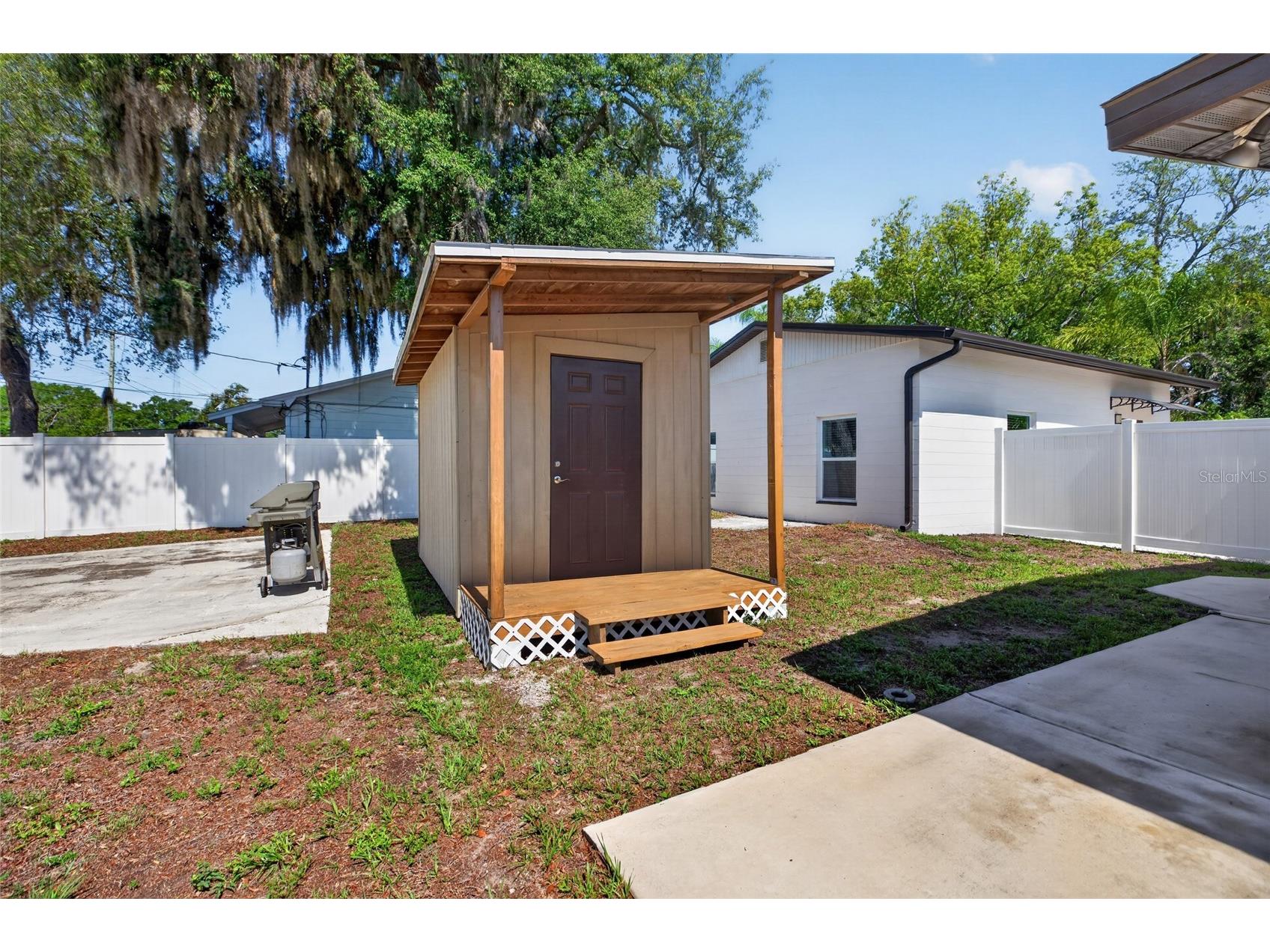 10402 N Pawnee Avenue Tampa FL 33617 TB8511255 image58