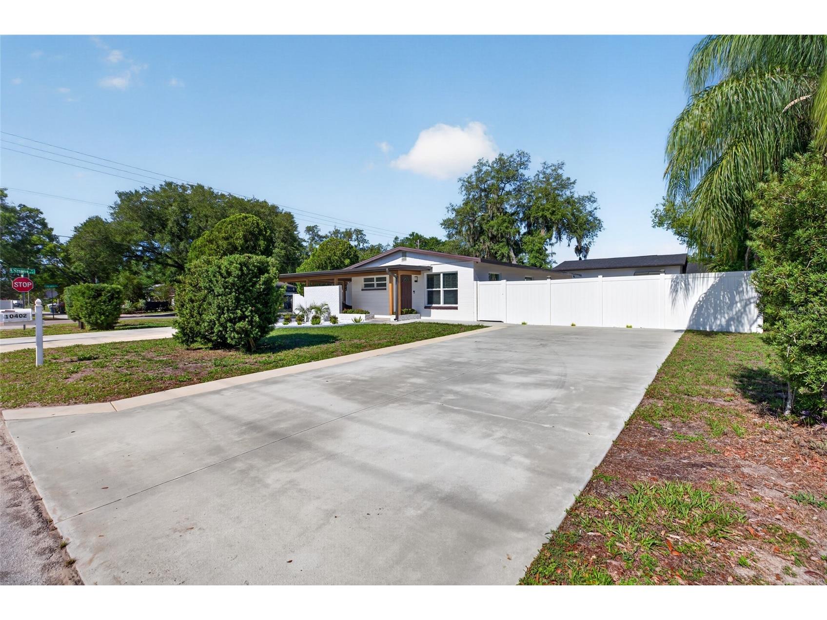 10402 N Pawnee Avenue Tampa FL 33617 TB8511255 image72