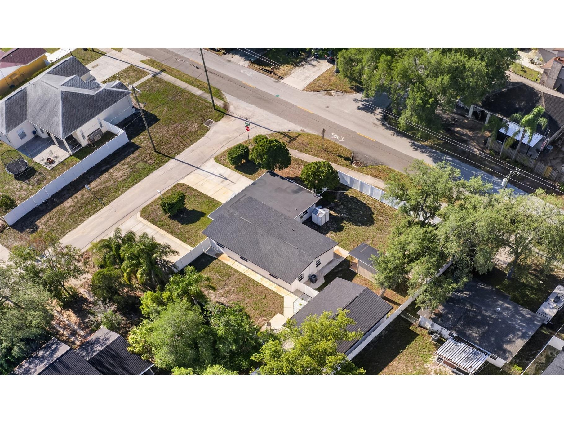 10402 N Pawnee Avenue Tampa FL 33617 TB8511255 image78