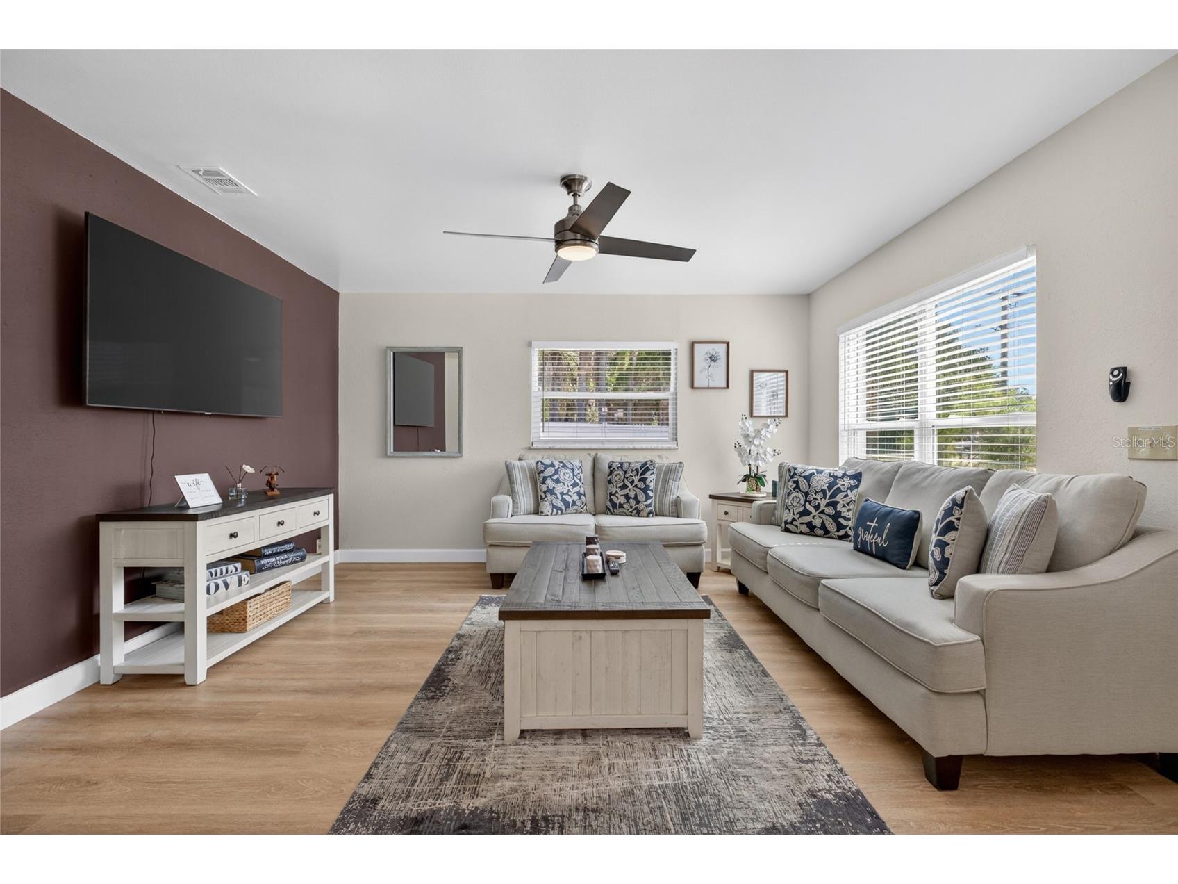 10402 N Pawnee Avenue Tampa FL 33617 TB8511255 image9