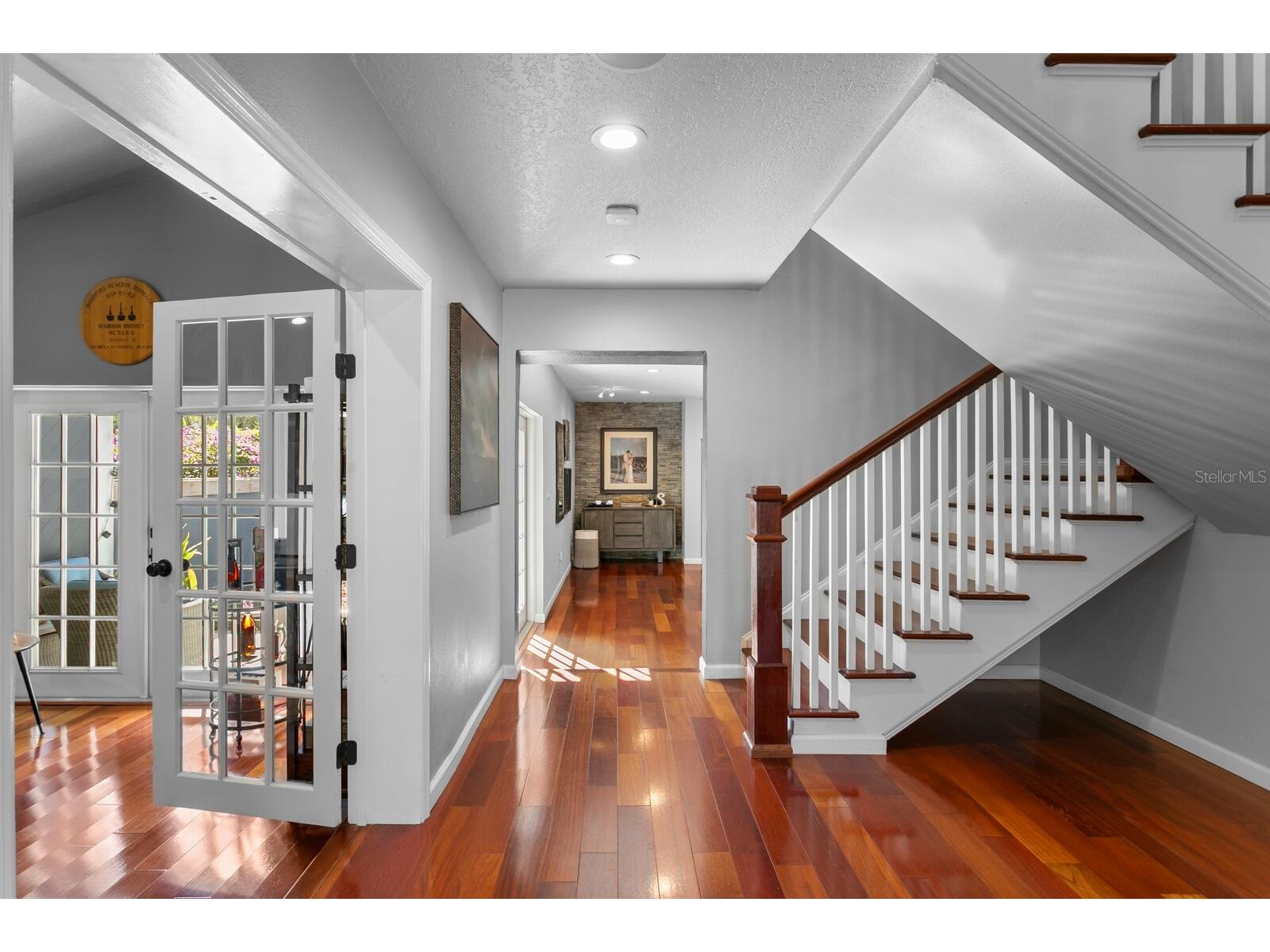 10402 Oakbrook Drive Tampa FL 33618 TB8473311 image18