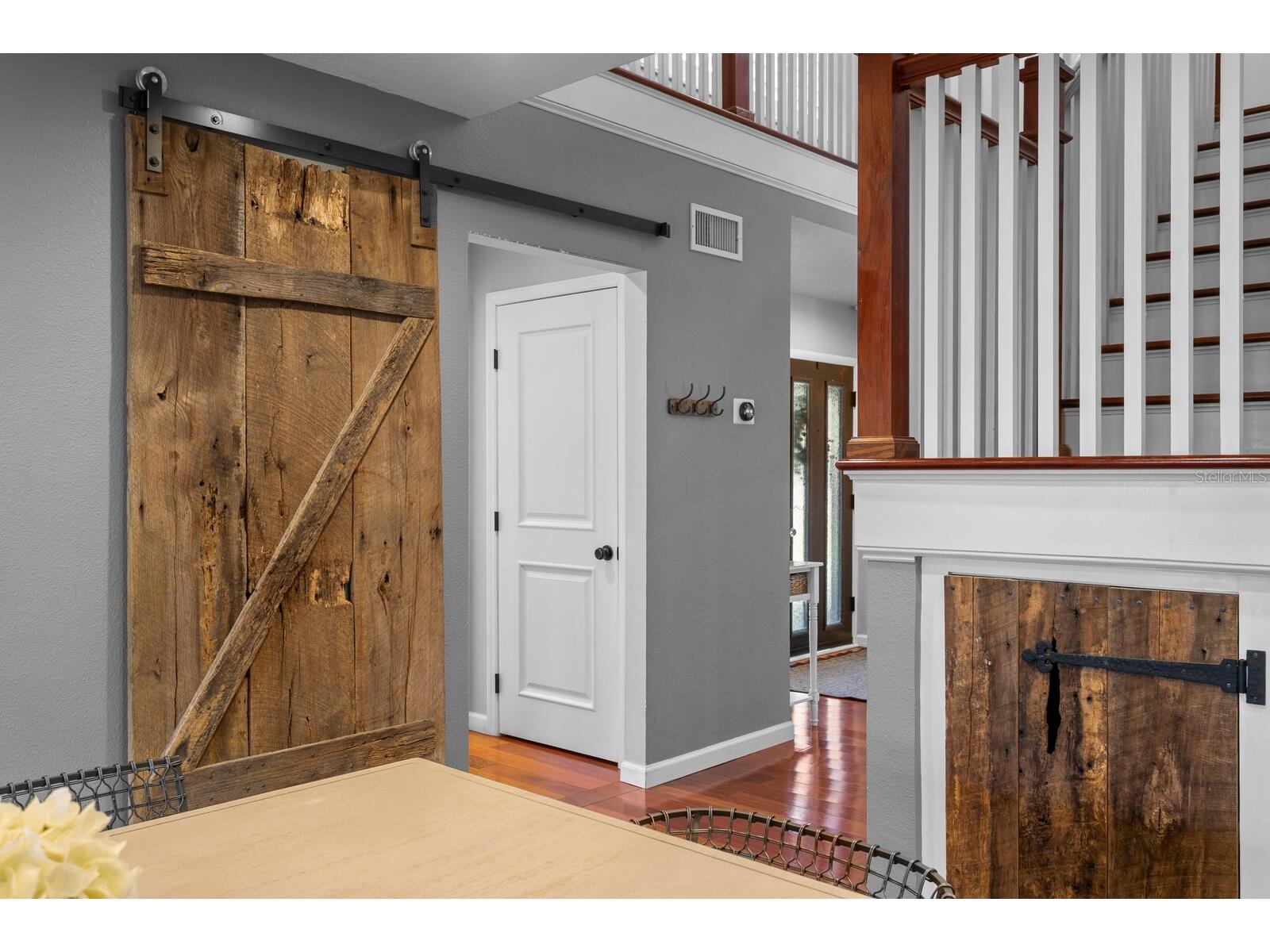 10402 Oakbrook Drive Tampa FL 33618 TB8473311 image23