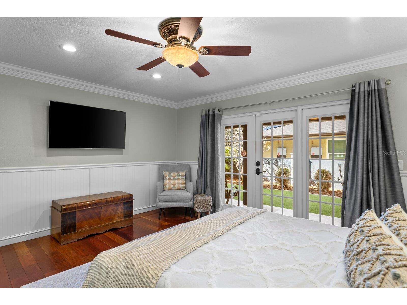 10402 Oakbrook Drive Tampa FL 33618 TB8473311 image43