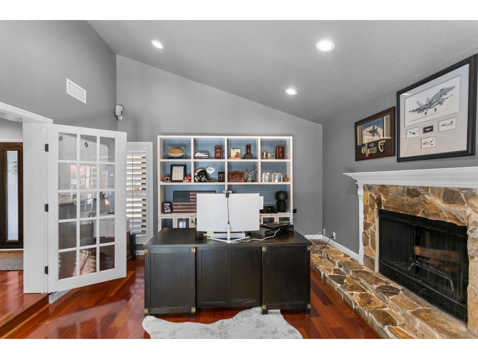 10402 Oakbrook Drive Tampa FL 33618 TB8473311 image46