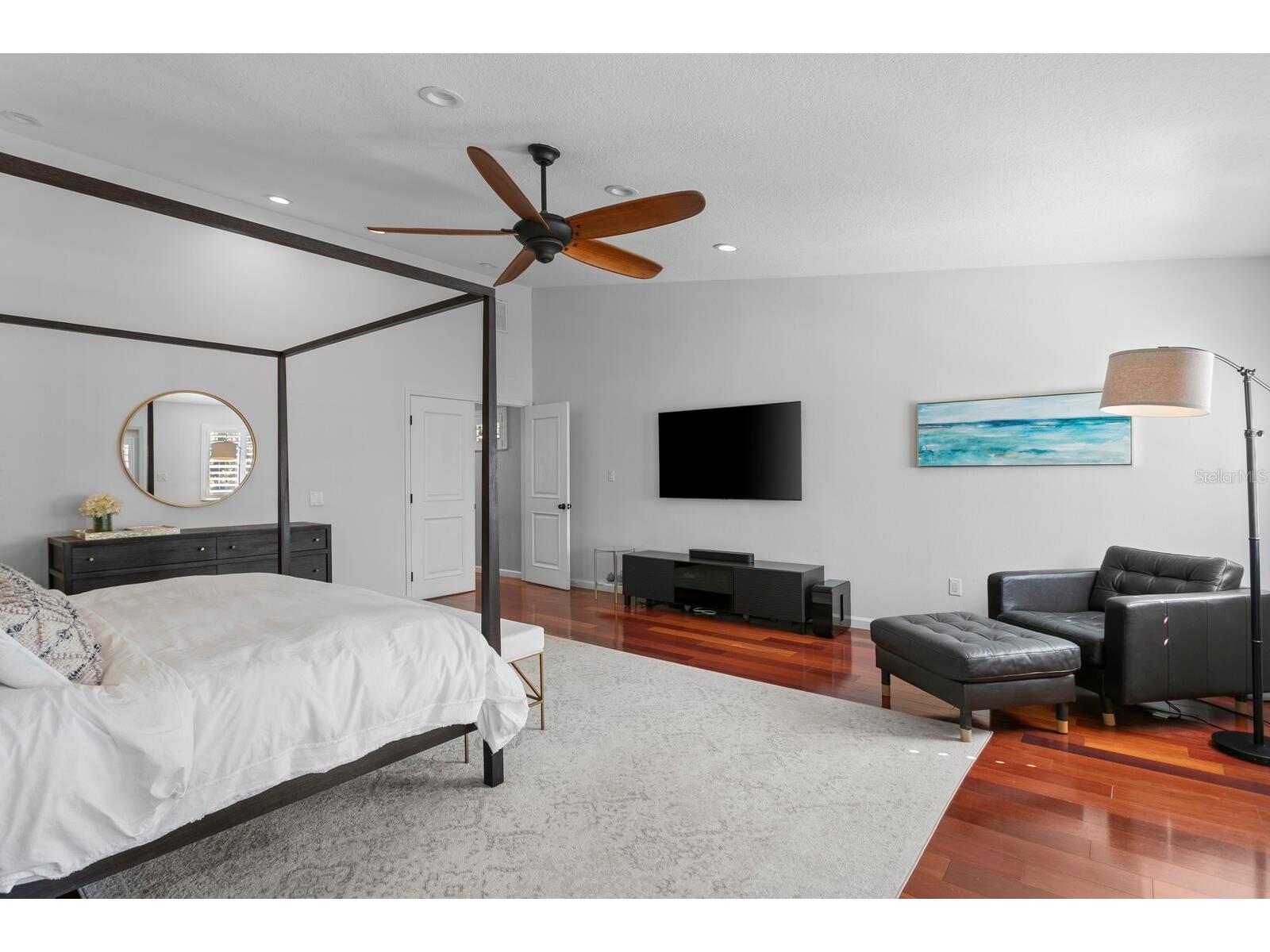 10402 Oakbrook Drive Tampa FL 33618 TB8473311 image54