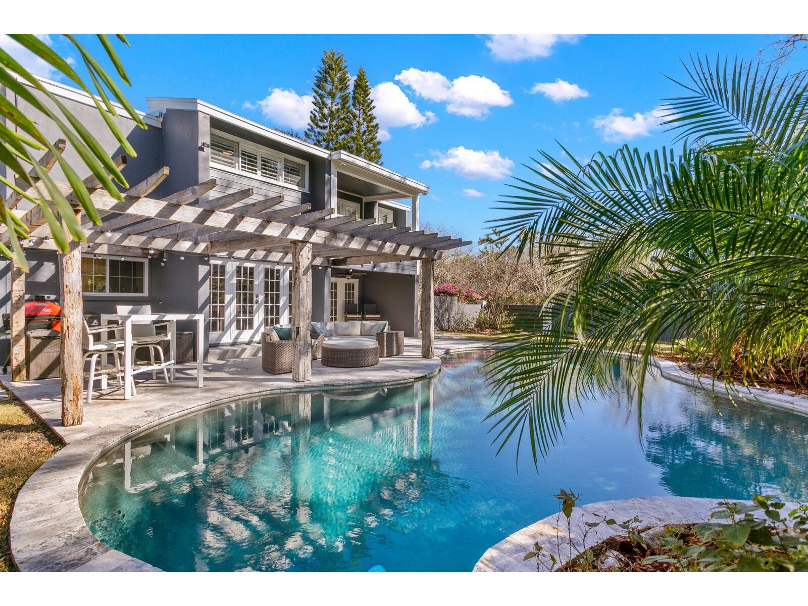 10402 Oakbrook Drive Tampa FL 33618 TB8473311 image6