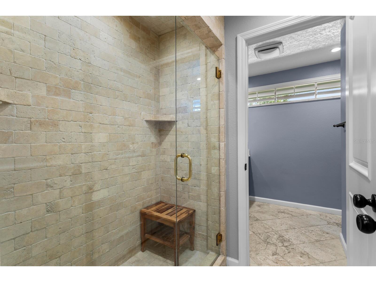 10402 Oakbrook Drive Tampa FL 33618 TB8473311 image68