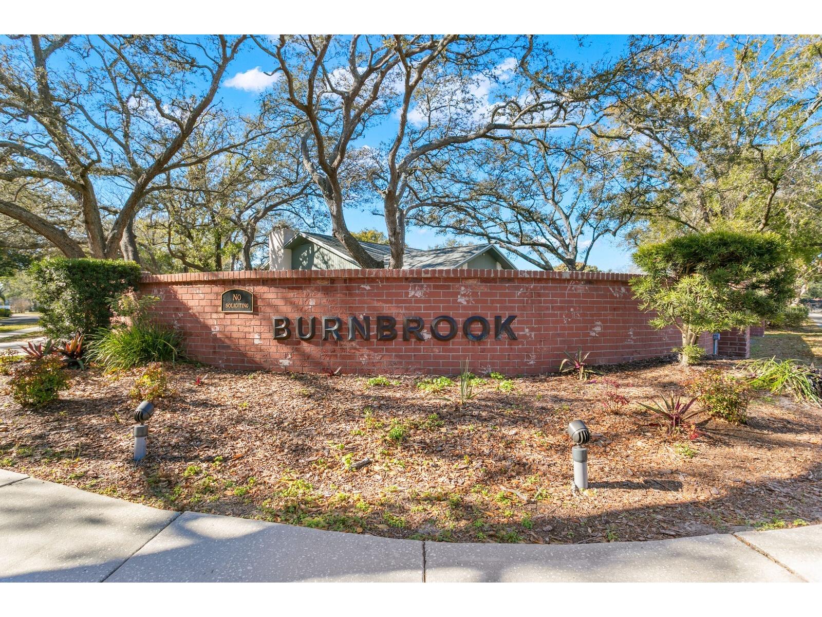 10402 Oakbrook Drive Tampa FL 33618 TB8473311 image99