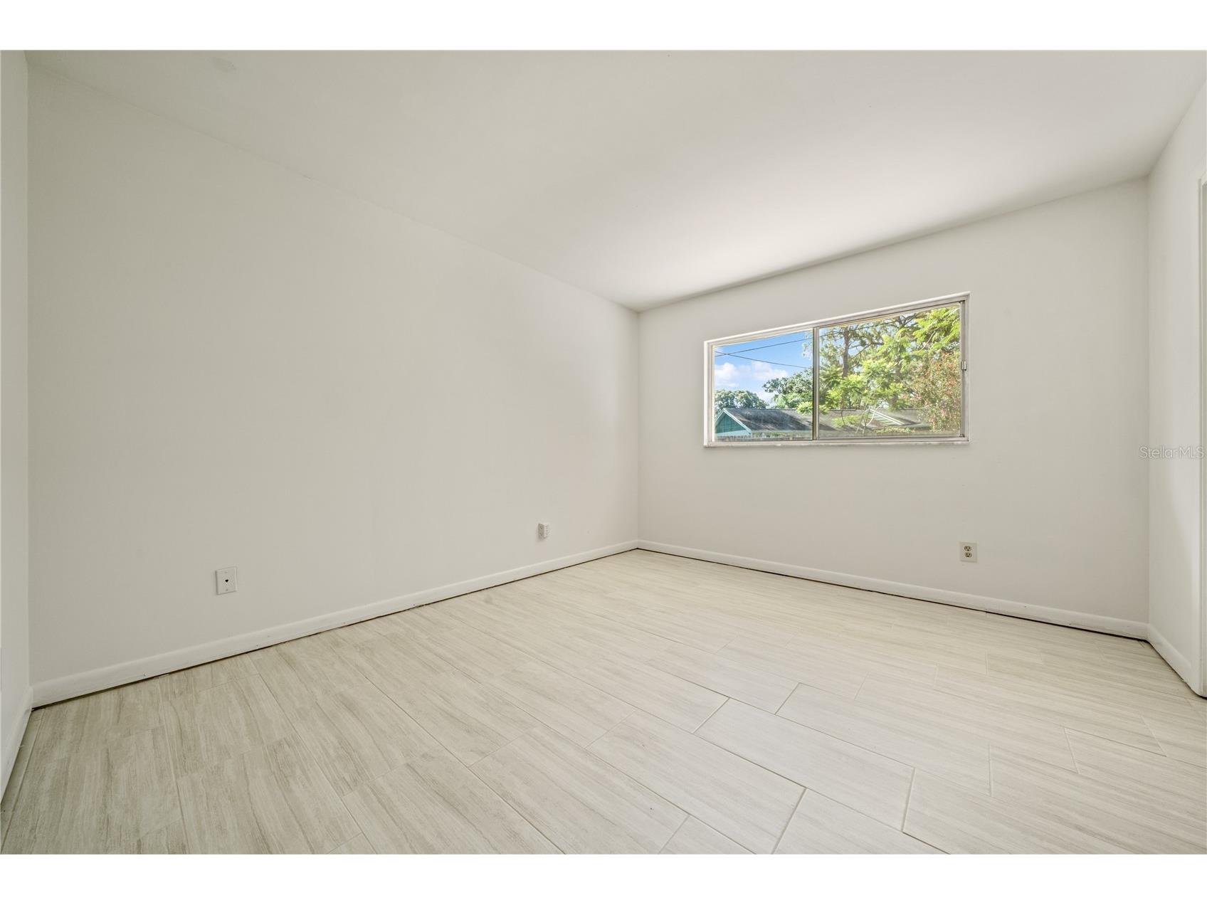 10403 Lake Carroll Way Tampa FL 33618 O6399632 image24