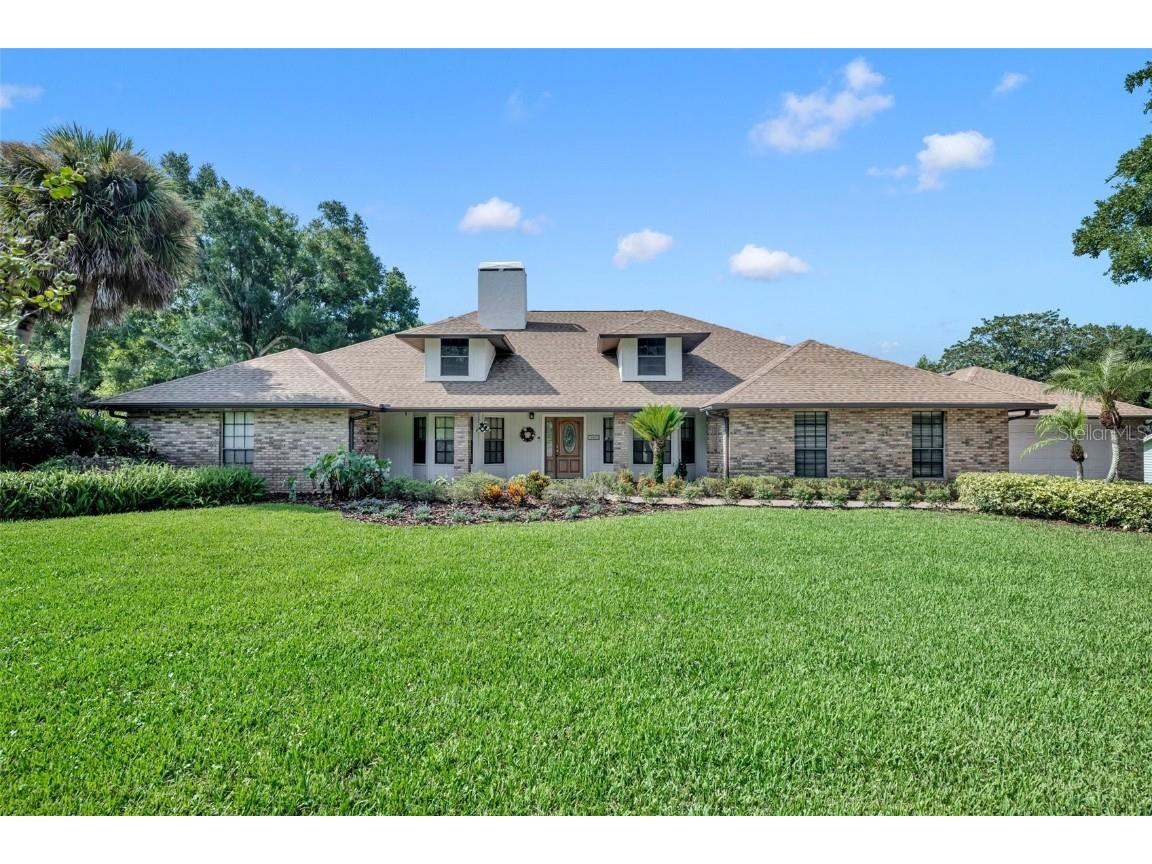 10404 Down Lakeview Circle Windermere FL 34786 - BUTLER CHAIN OF LAKES G5085514 image1