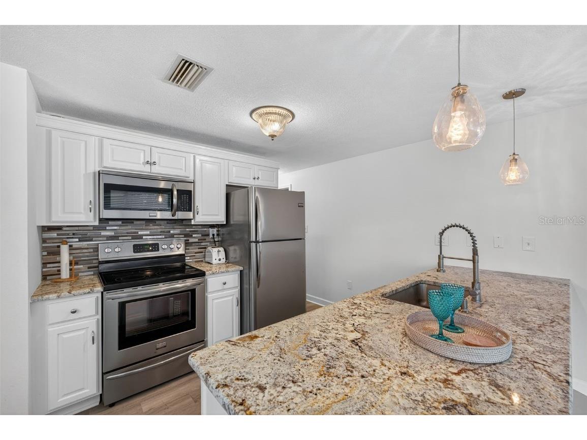 10404 Loquat Drive Port Richey FL 34668 TB8420356 image16