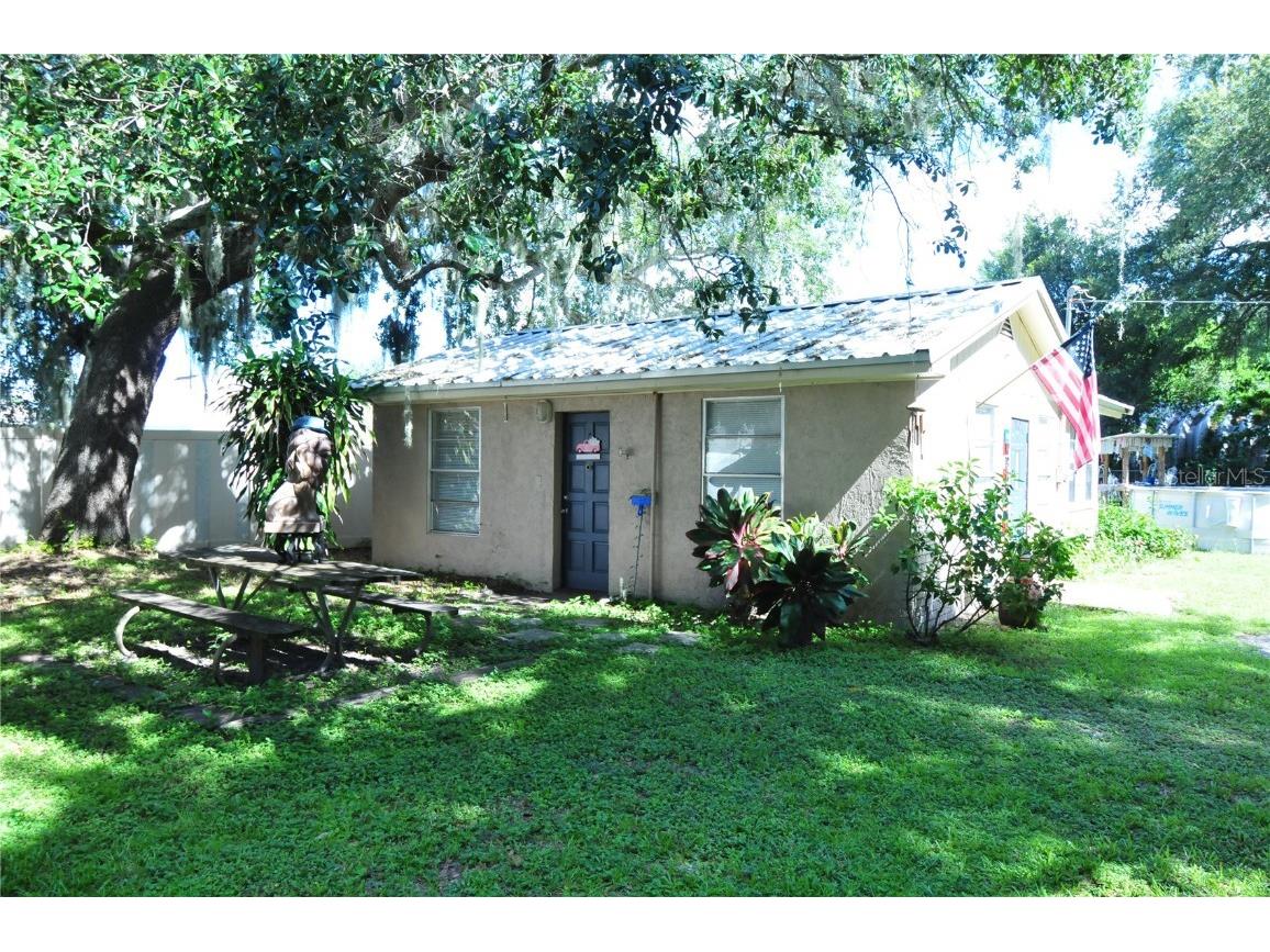 10405 Alafia Street Gibsonton FL 33534 T3392457 image1