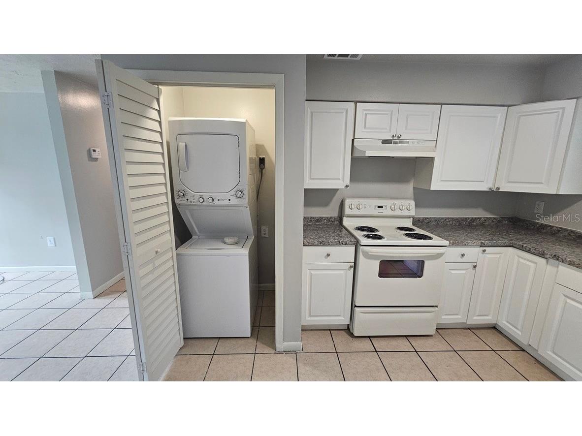 10405 N Jasmine Avenue Tampa FL 33612 TB8483416 image12