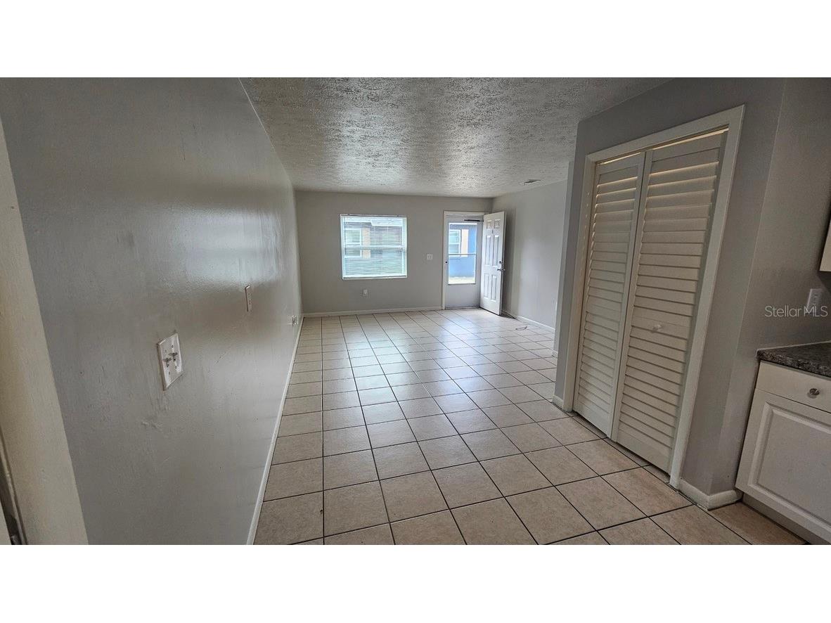 10405 N Jasmine Avenue Tampa FL 33612 TB8483416 image6