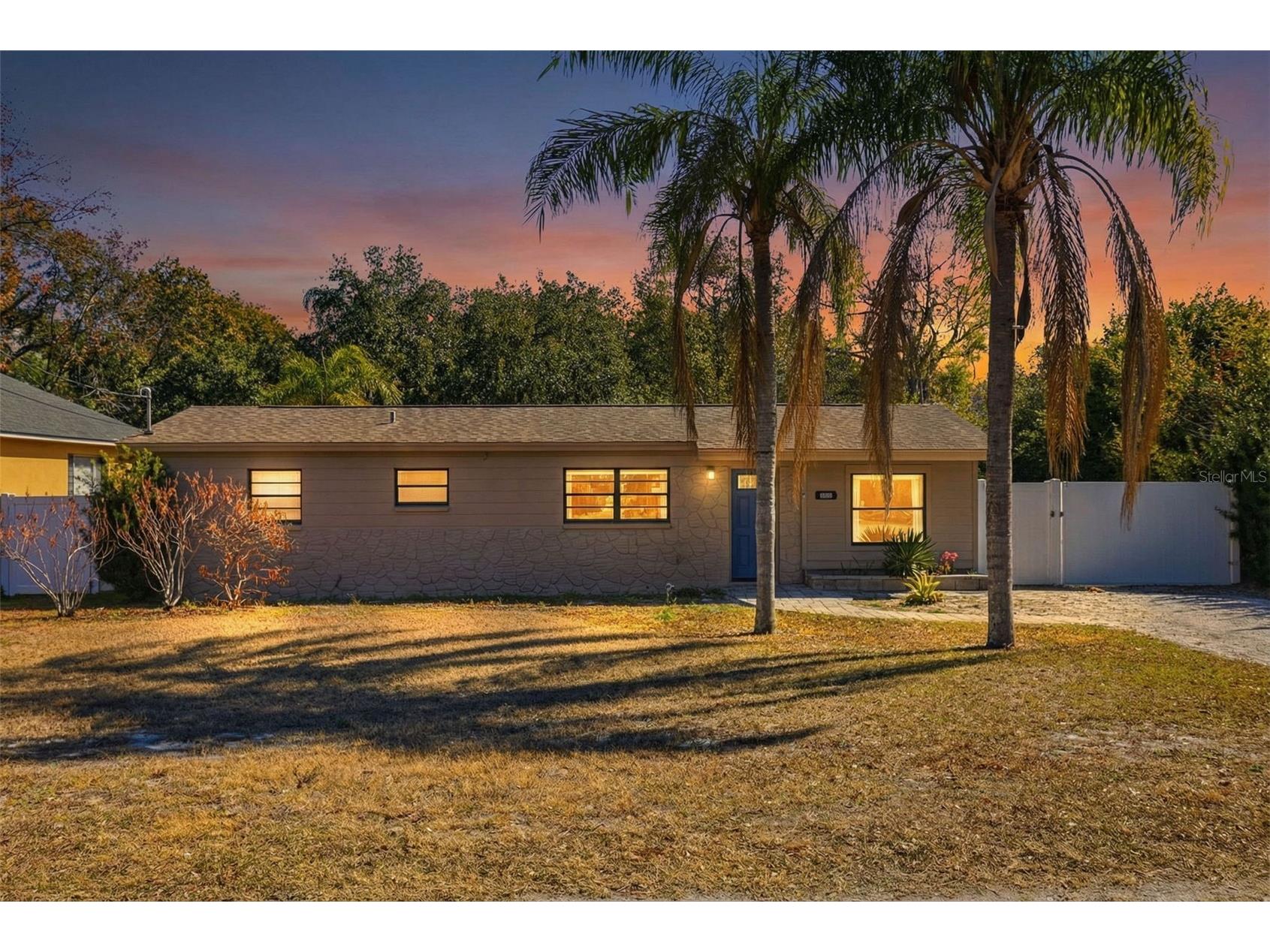 10405 N Woodmere Road Tampa FL 33617 TB8475468 image1