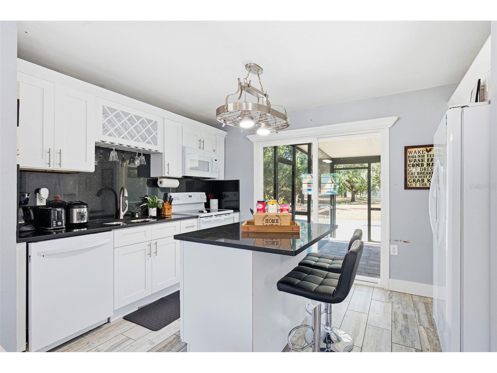 10405 N Woodmere Road Tampa FL 33617 TB8475468 image16