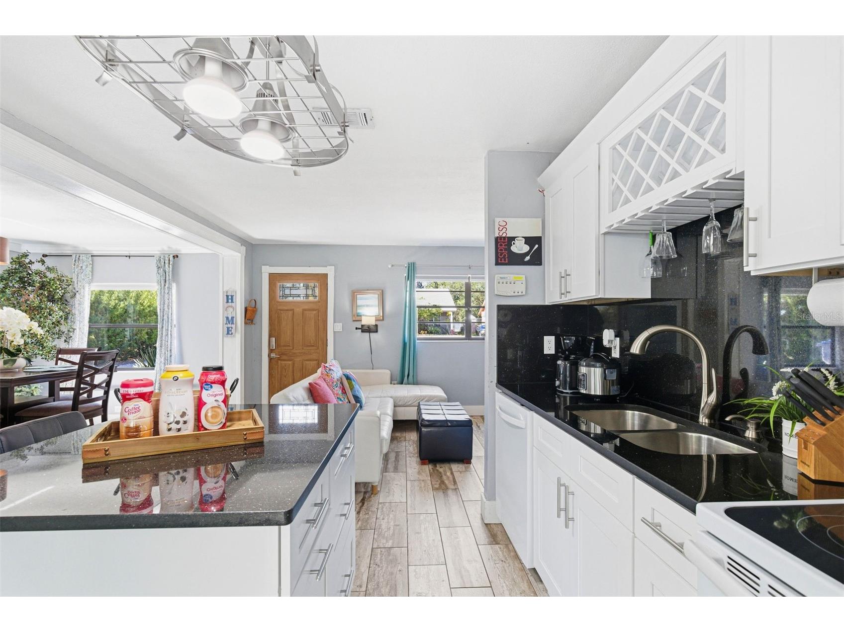 10405 N Woodmere Road Tampa FL 33617 TB8475468 image18