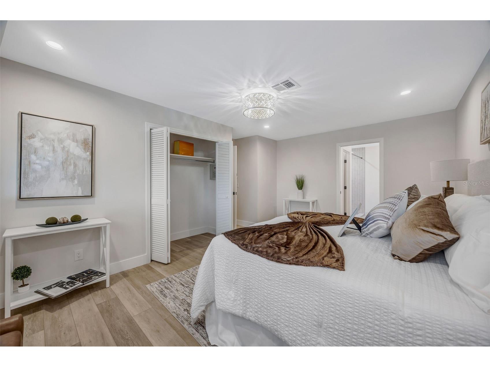 10408 Butia Place Tampa FL 33618 - LAKE CARROLL TB8480260 image32