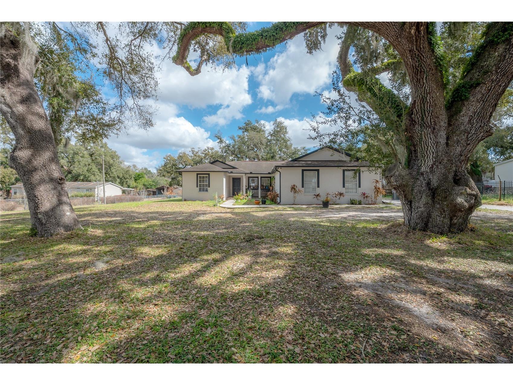 10409 Leland Hawes Road Thonotosassa FL 33592 TB8478968 image1