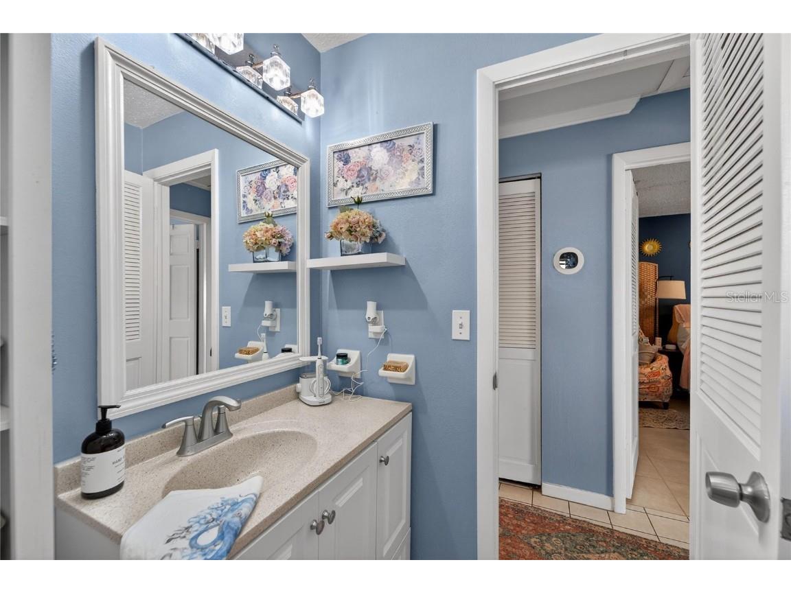 1041 Apollo Beach Boulevard #A Apollo Beach FL 33572 TB8460621 image30