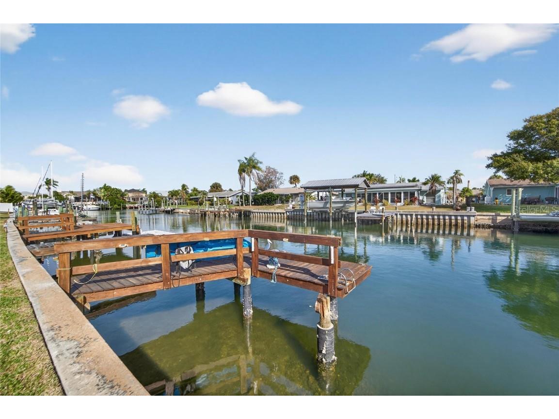 1041 Apollo Beach Boulevard #A Apollo Beach FL 33572 TB8460621 image38