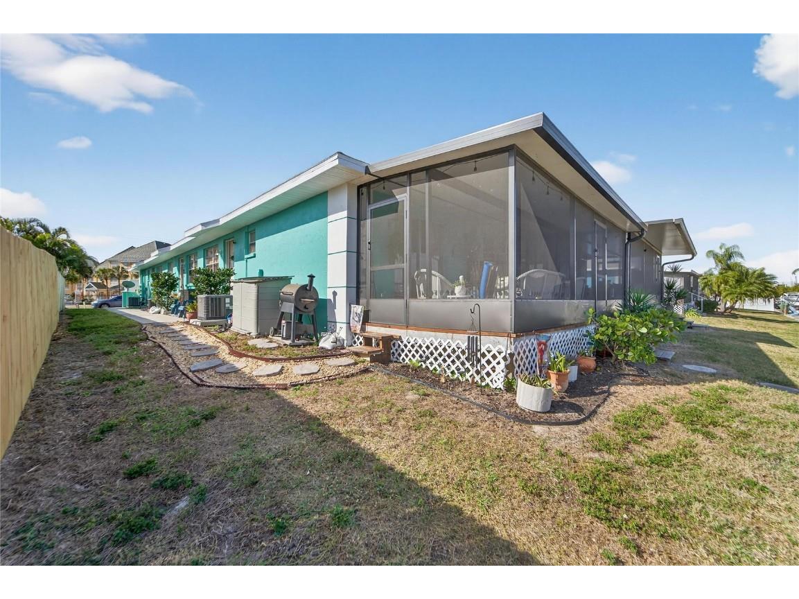 1041 Apollo Beach Boulevard #A Apollo Beach FL 33572 TB8460621 image44