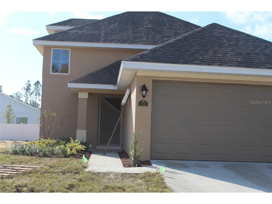1041 Atlantic Avenue Fruitland Park FL 34731 O6166052 image1