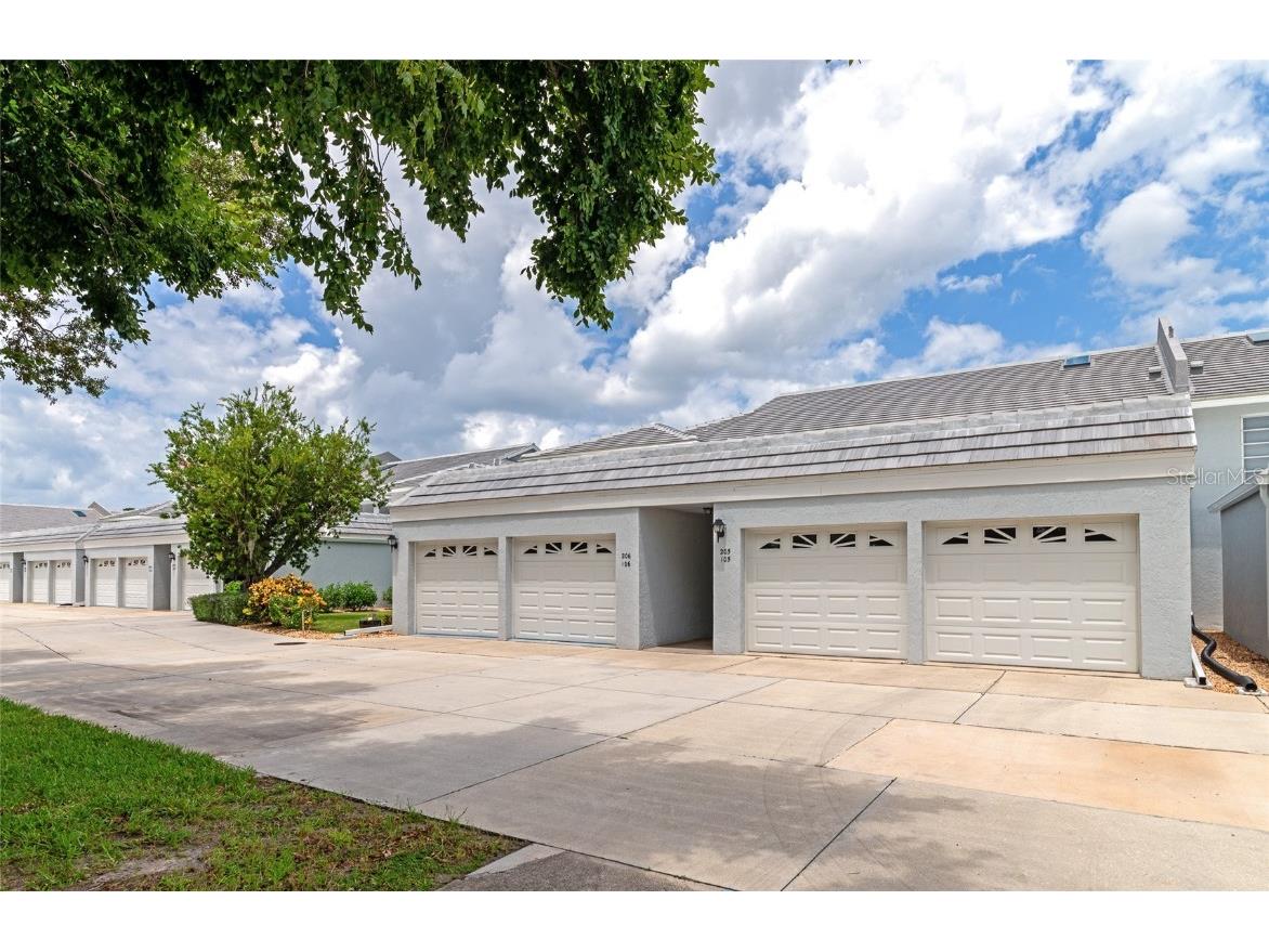 1041 Capri Isles Boulevard #105 Venice FL 34292 A4620136 image1