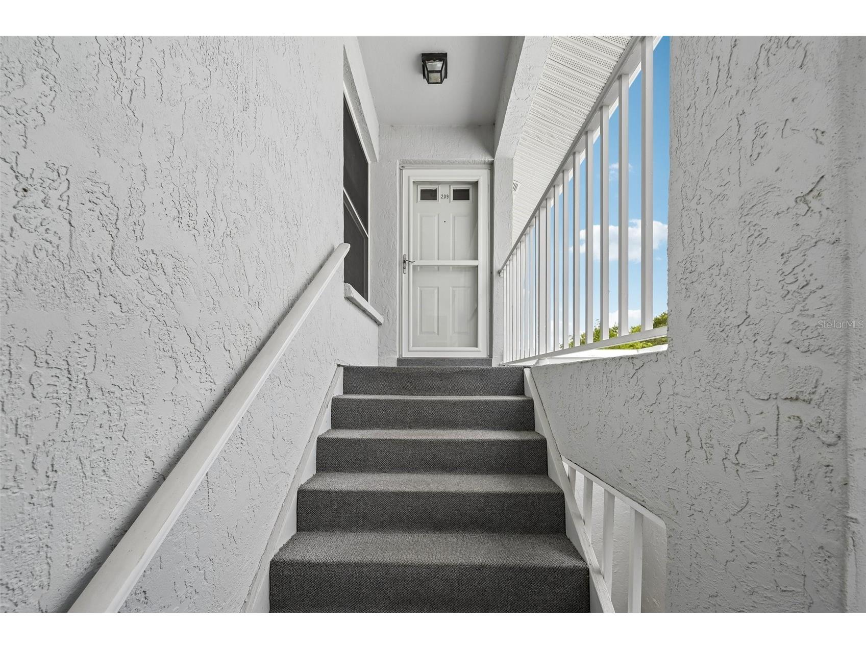 1041 Capri Isles Boulevard #209 Venice FL 34292 A4696593 image2