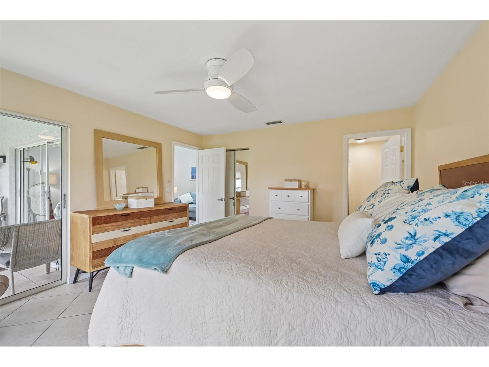 1041 Capri Isles Boulevard #209 Venice FL 34292 A4696593 image21