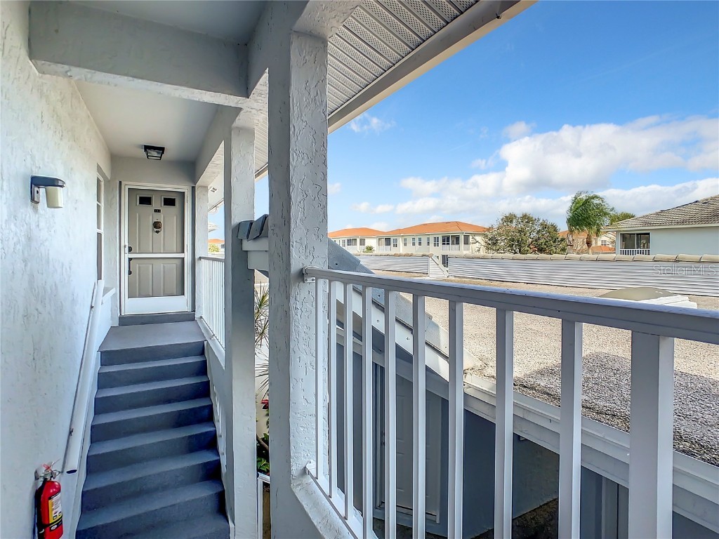 1041 Capri Isles Boulevard #213 Venice FL 34292 N6124614 image1