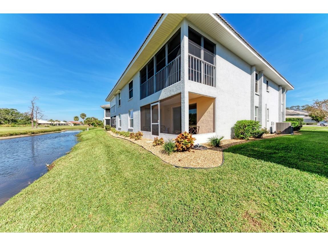 1041 Capri Isles Boulevard #216 Venice FL 34292 A4588116 image1