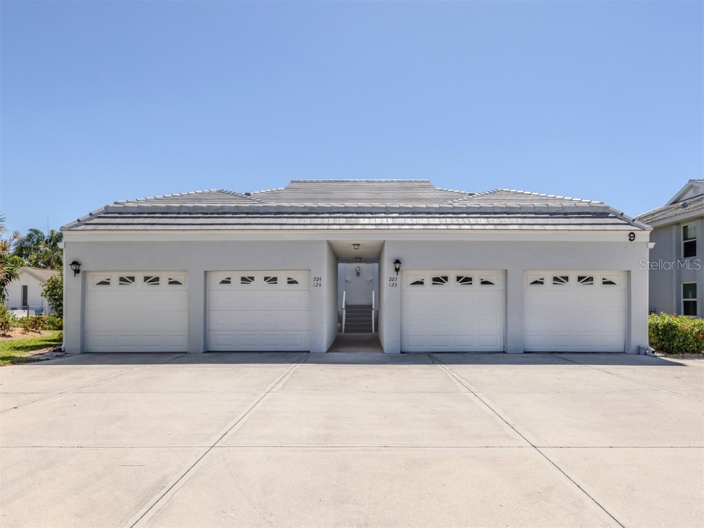 1041 Capri Isles Boulevard #224 Venice FL 34292 N6137965 image1