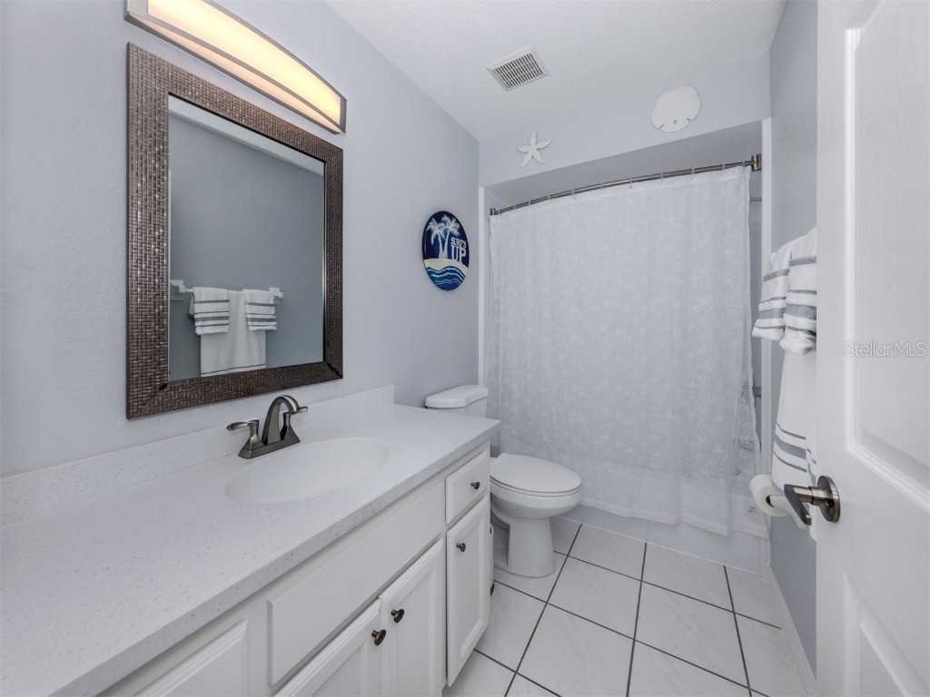 1041 Capri Isles Boulevard #224 Venice FL 34292 N6137965 image20