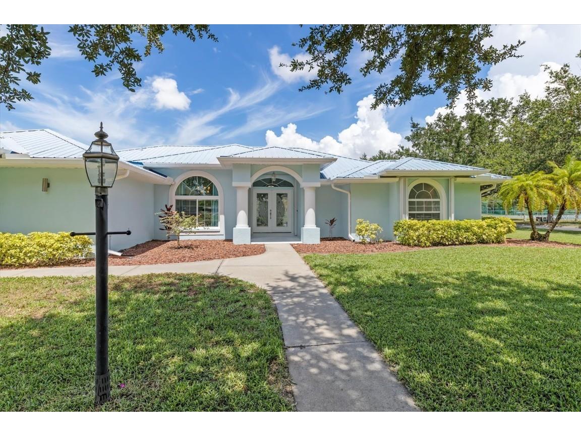 1041 Harbour Drake Drive, Punta Gorda, FL, 33983 MLS C7493333