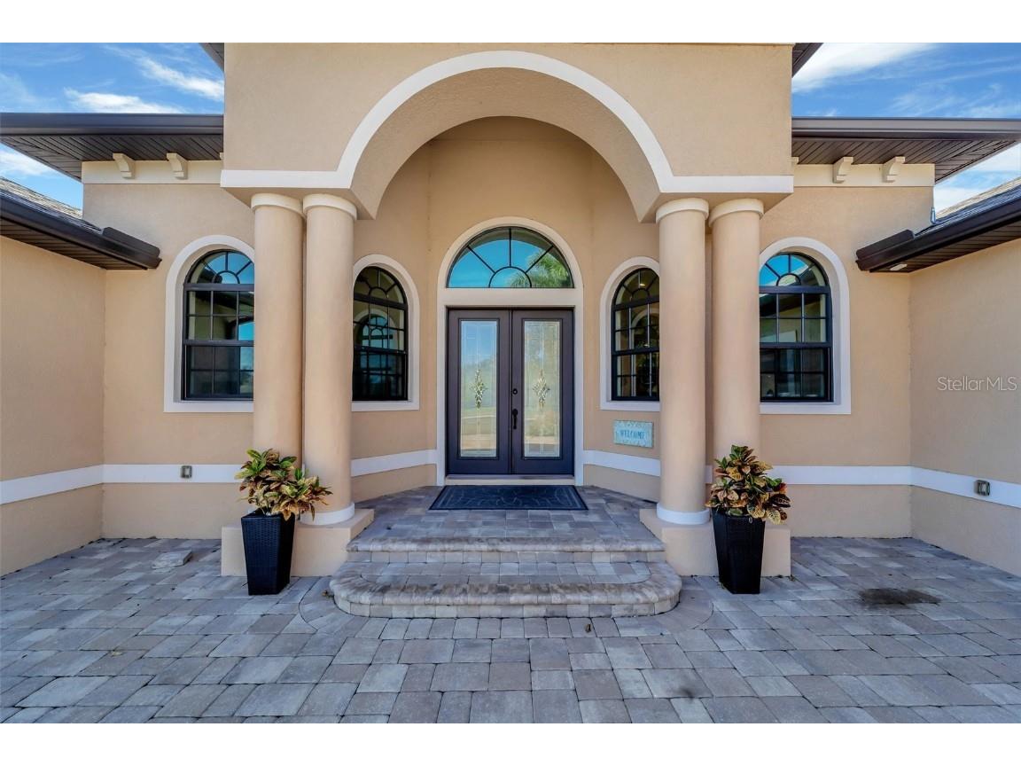 1041 Harbour Park Court Punta Gorda FL 33983 C7503940 image1