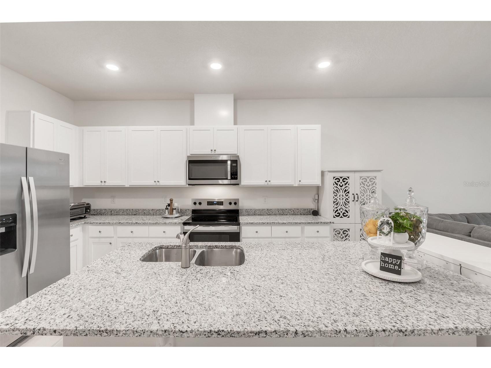 1041 Lido Drive Howey In The Hills FL 34737 G5109329 image13