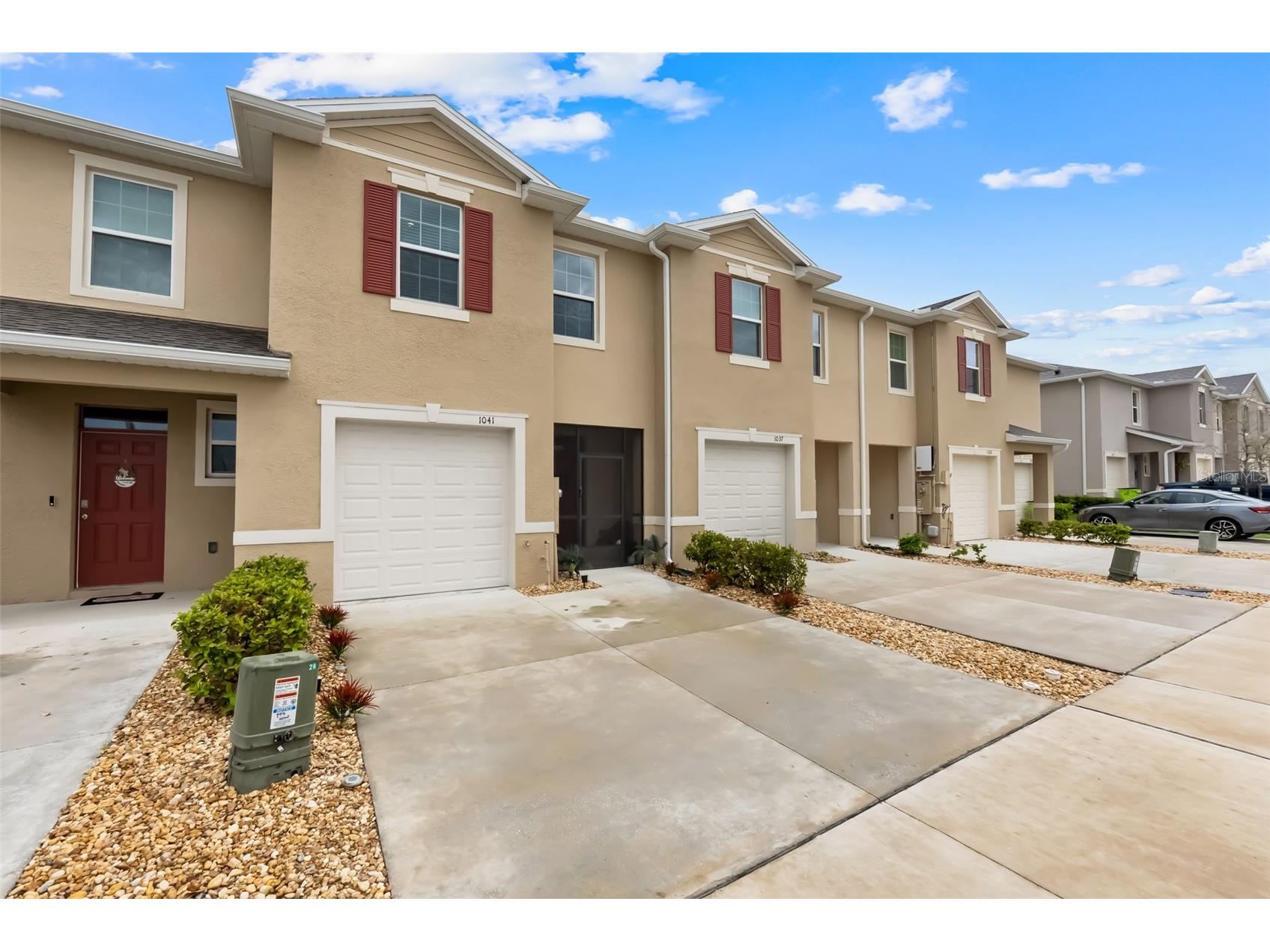 1041 Lido Drive Howey In The Hills FL 34737 G5109329 image2