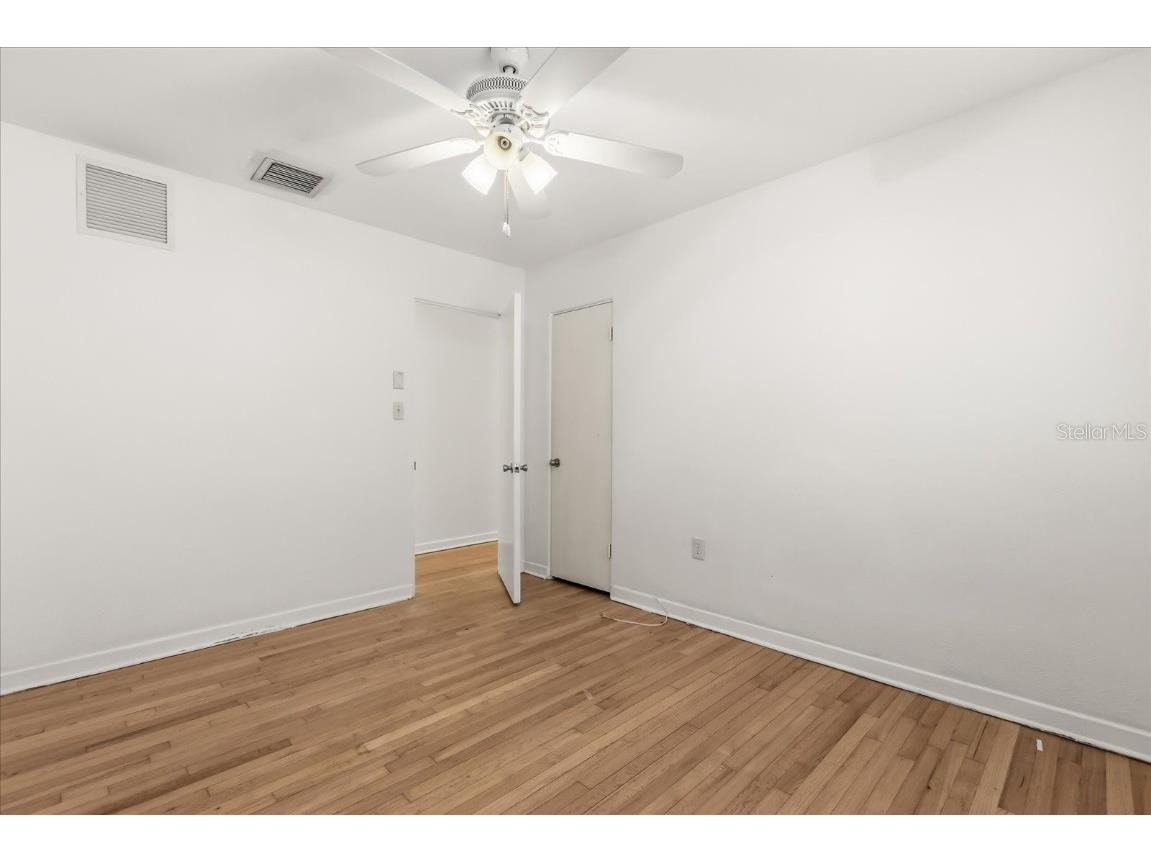 1041 N Thornton Avenue Orlando FL 32803 O6366360 image13